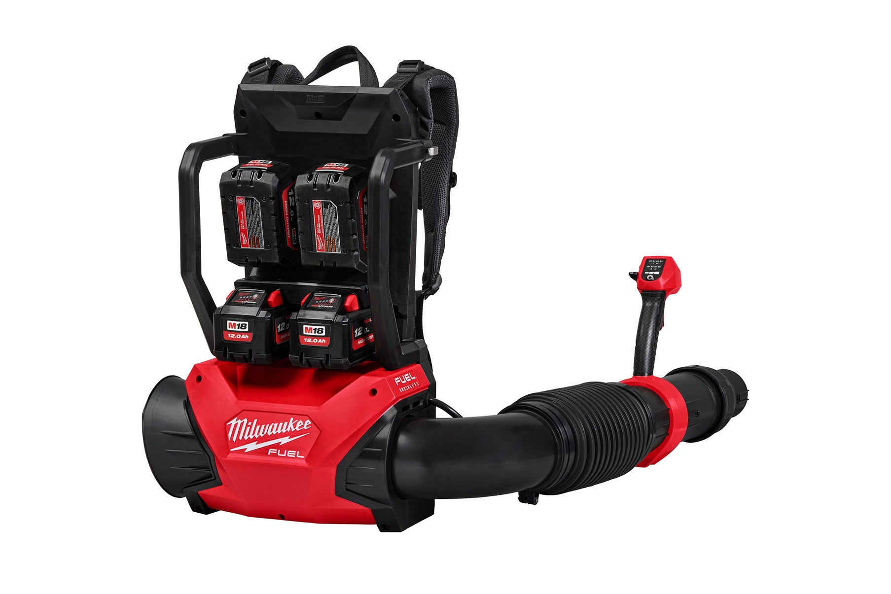 Das Rucksack-Gebläse M18 F2BPB ist das erste Gerät auf der Milwaukee M18-Plattform, das für eine deutliche Verlängerung der Laufzeiten mit vier 18 Volt-Akkus betrieben werden kann.